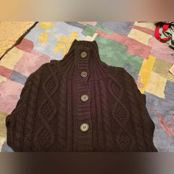 Black button up turtleneck sweater - Picture 3 of 13